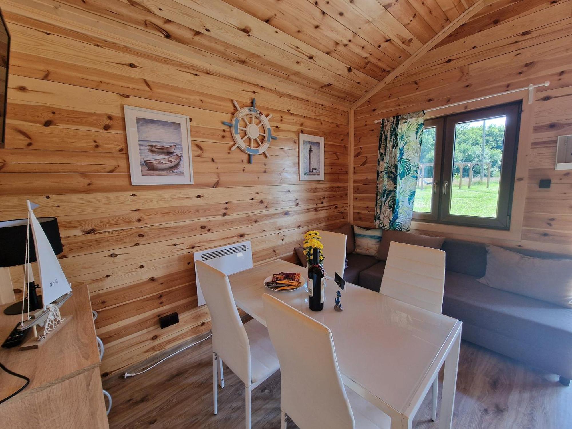 Ranczo Wodnica - Letniskowe, Na Wylacznosc Holiday home *